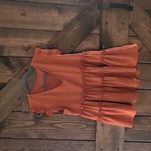 NWOT Ruffle short sleeve top Small P2P 17 1/2 Rust Color
